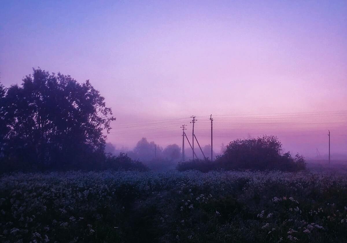 开云官网-倒霉！穆里尼奥拥抱安慰失点的帕夫利季斯，后者赛后蒙头难过不已